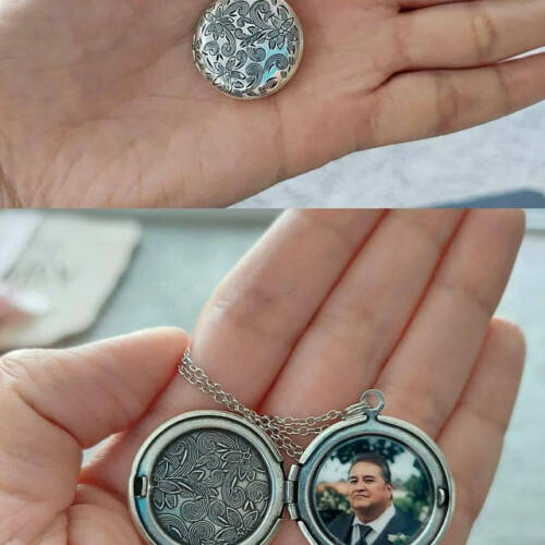 Vintage Floral Locket photo review