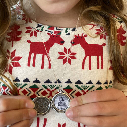 Vintage Floral Locket photo review