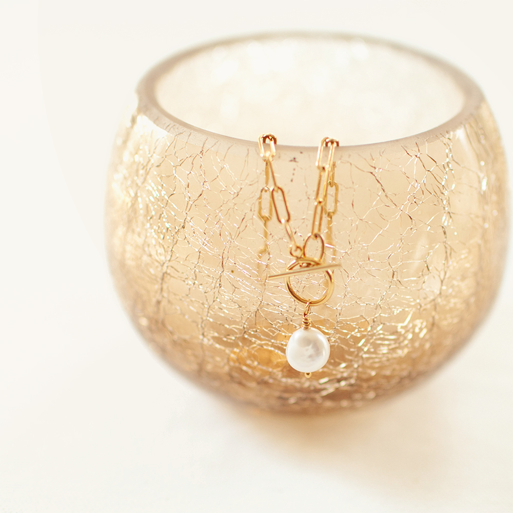 Pearl Drop Paperclip Necklace