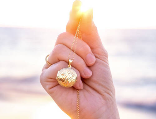 Heirloom Lockets with Pictures