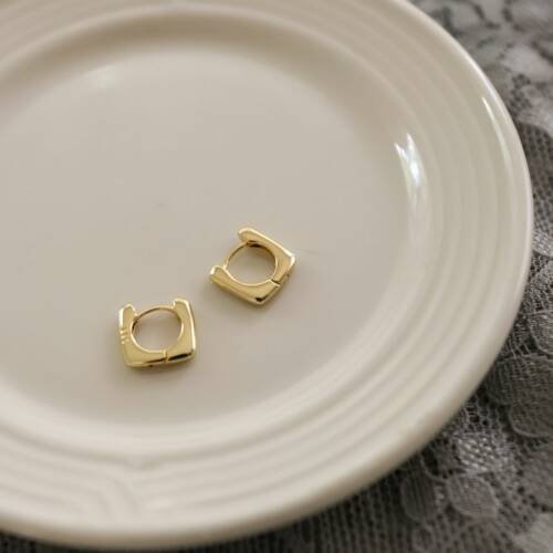 Cubed and Glossy Hoops