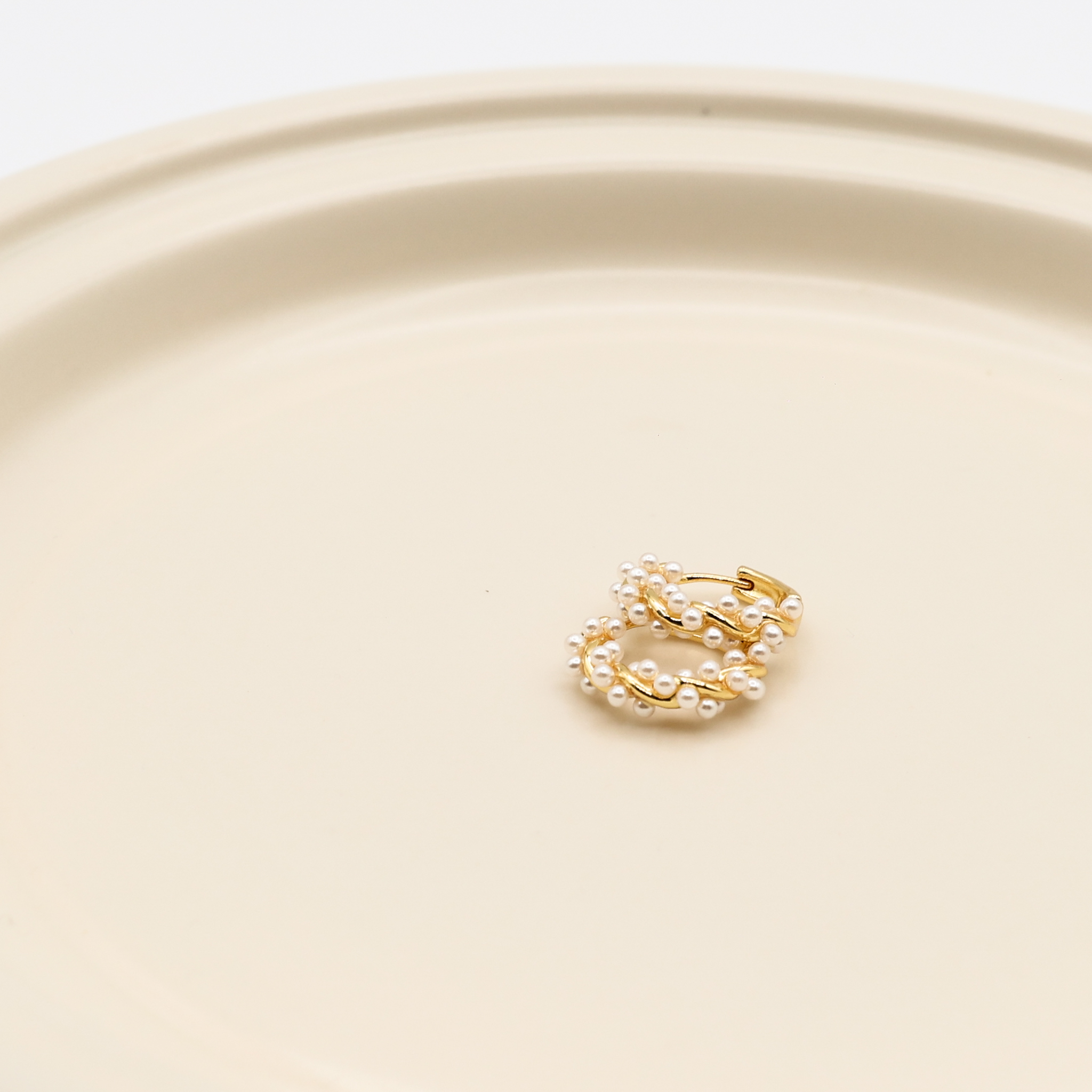 Pearly Girly Hoop Earrings - Image 3